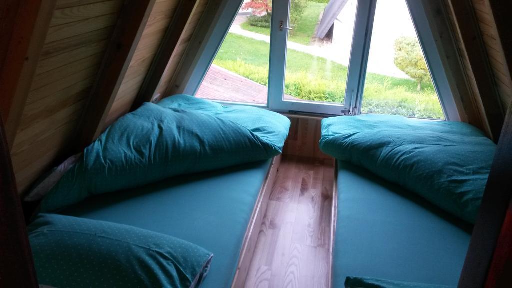 Nurdachhaus Ferienpark Schellbron Schellbronn 部屋 写真